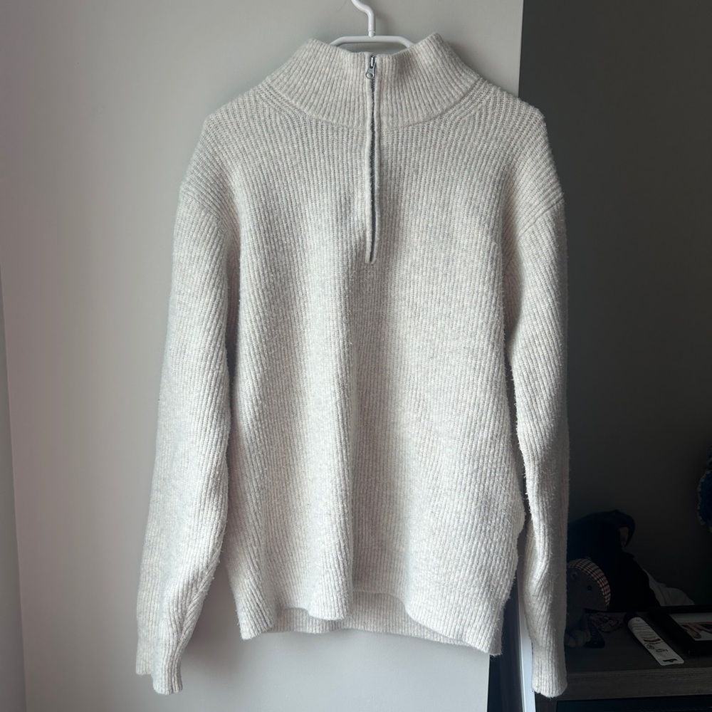 Uniqlo Cozy Cream Women's Sweater Medium
